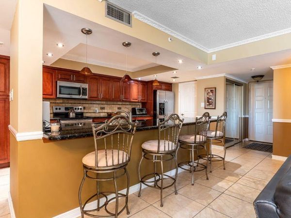 1915 Lavers Circle, Unit E309, Delray Beach, FL 33444