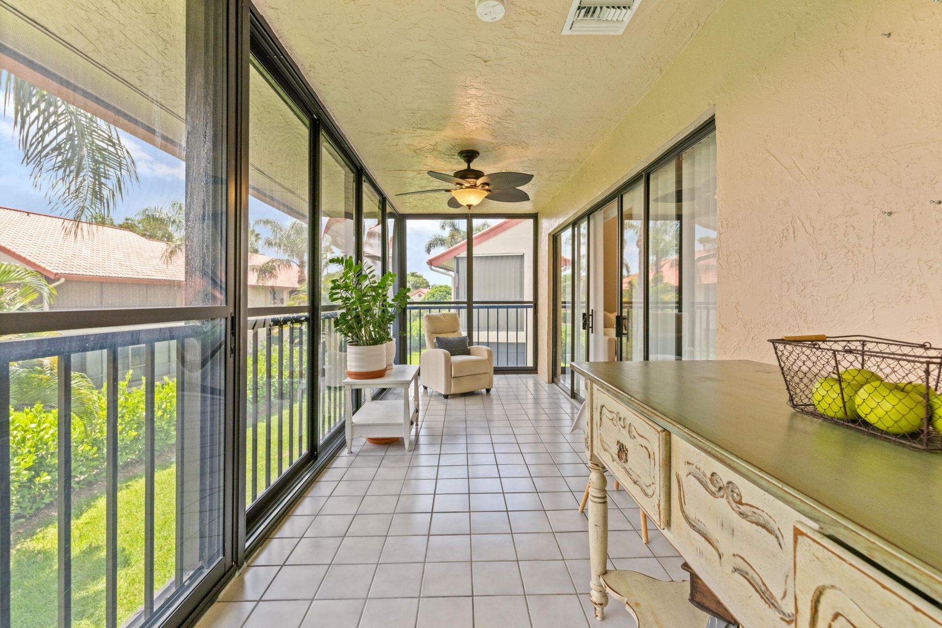 7681 Lexington Club Boulevard, Unit D, Delray Beach, FL 33446 Photo