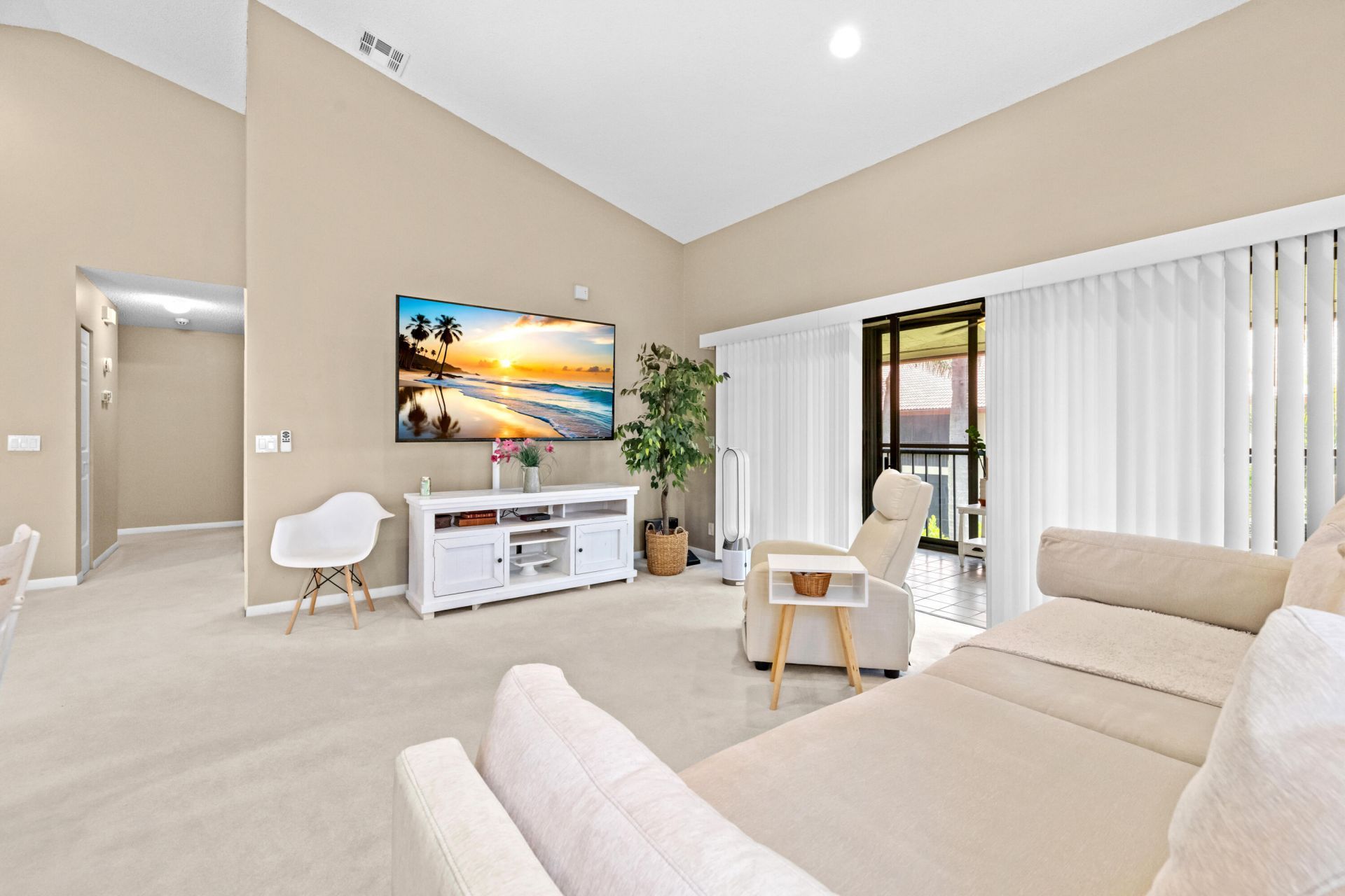 7681 Lexington Club Boulevard, Unit D, Delray Beach, FL 33446 Photo