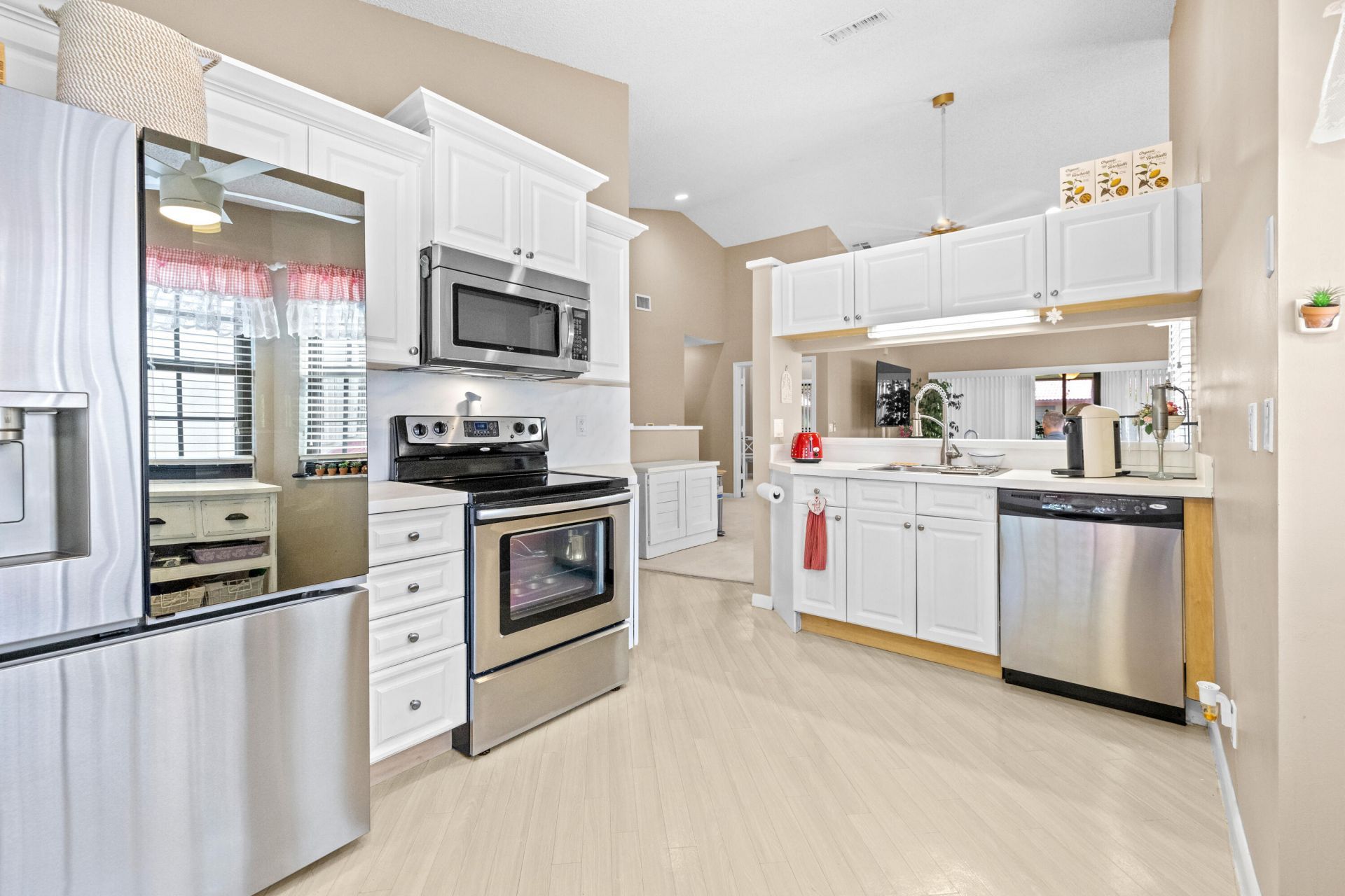 7681 Lexington Club Boulevard, Unit D, Delray Beach, FL 33446 Photo
