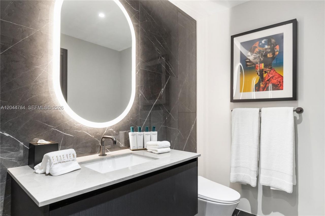 20 NE 11th , Unit 2905, Miami, FL 33132 Photo