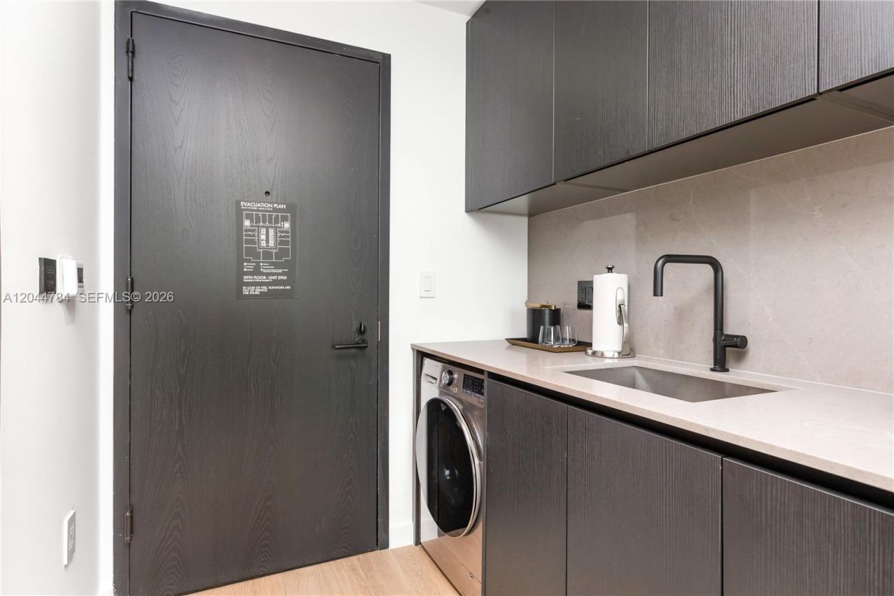 20 NE 11th , Unit 2905, Miami, FL 33132 Photo