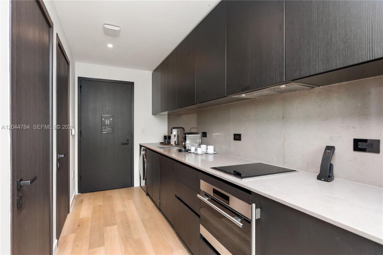 20 NE 11th , Unit 2905, Miami, FL 33132 Photo