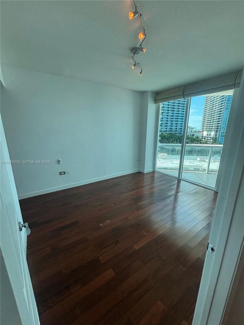 480 NE 30th St , Unit 1004, Miami, FL 33137 Photo