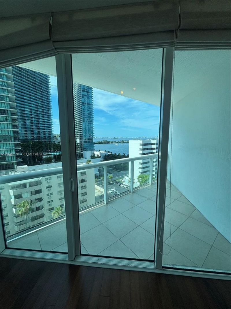 480 NE 30th St , Unit 1004, Miami, FL 33137 Photo