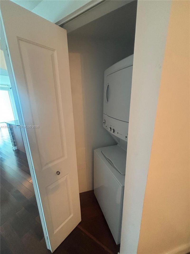 480 NE 30th St , Unit 1004, Miami, FL 33137 Photo
