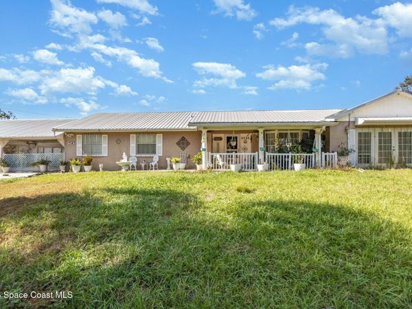 1121 Clark Bay Road , DeLand, FL 32724
