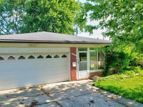 14535 Brohl Drive, Warren, MI 48088