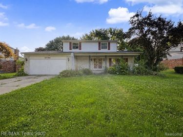 3754 Anvil Drive, Troy, MI 48083
