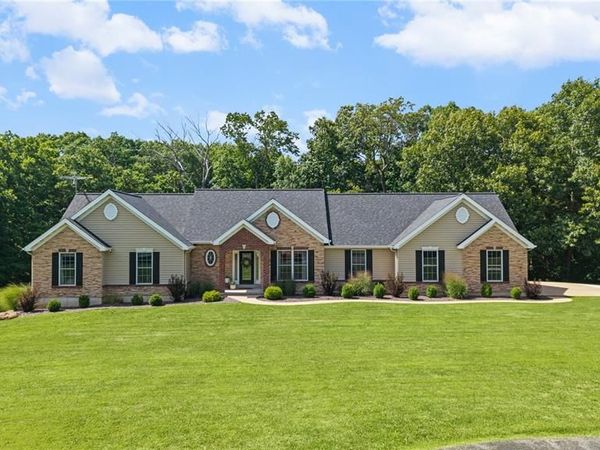 15 Ridgecrest Court, Troy, MO 63379