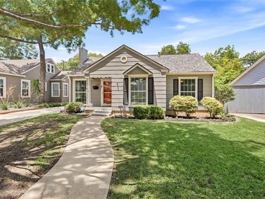 4424 Calmont Avenue, Fort Worth, TX 76107