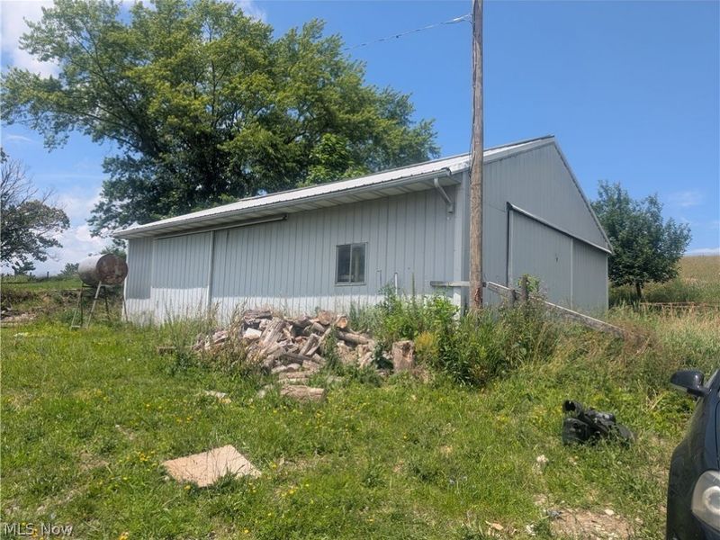 2011 Gordon Road NW, Dover, OH 44622 Photo 13