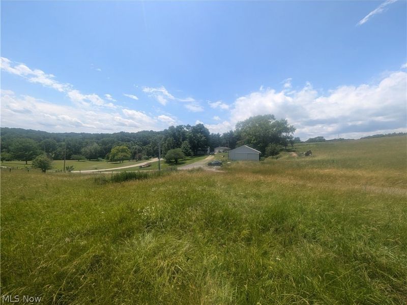2011 Gordon Road NW, Dover, OH 44622 Photo 32