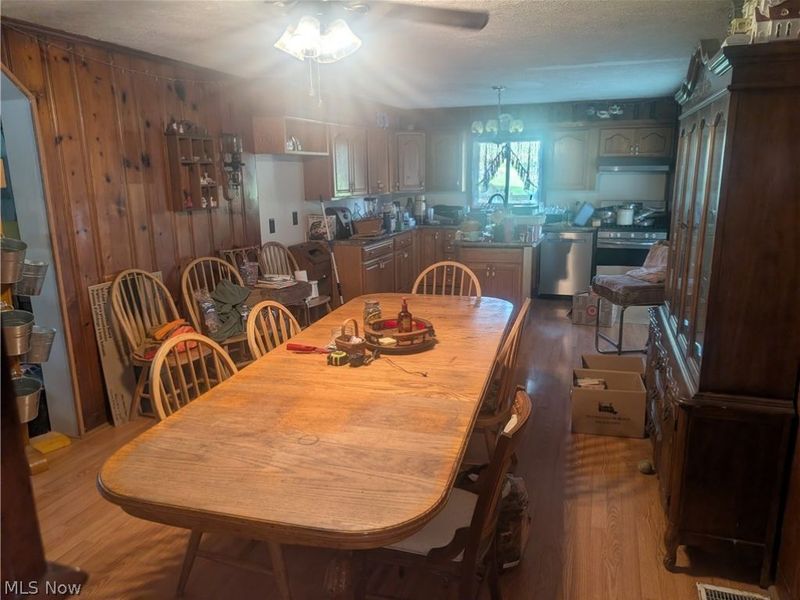 2011 Gordon Road NW, Dover, OH 44622 Photo 33