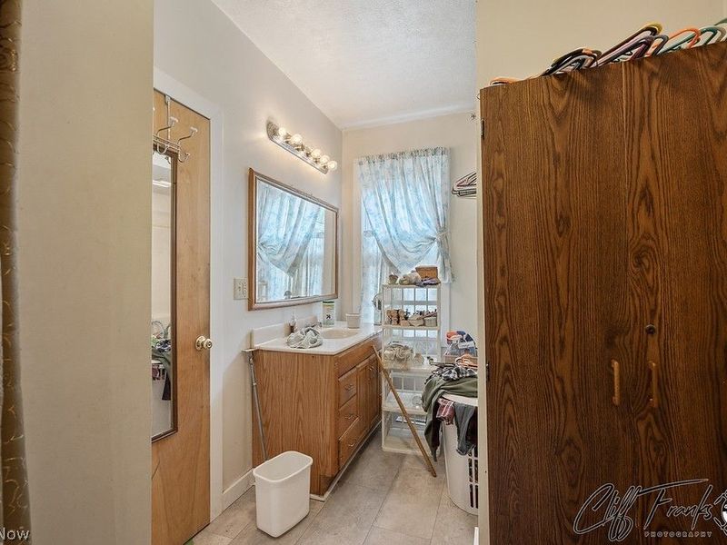 2011 Gordon Road NW, Dover, OH 44622 Photo 35