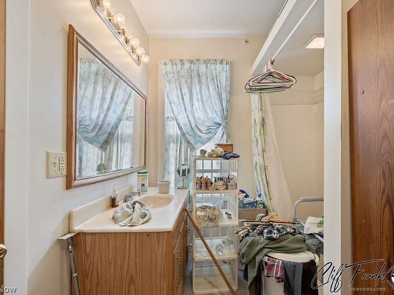 2011 Gordon Road NW, Dover, OH 44622 Photo 36