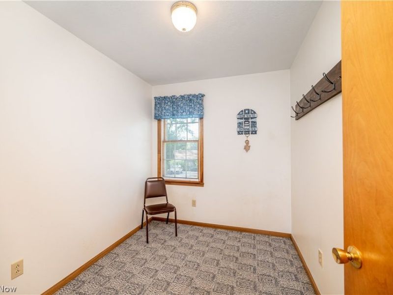 9388 Pearl Drive, North Benton, OH 44449 Photo 14