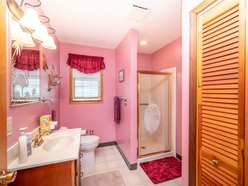 9388 Pearl Drive, North Benton, OH 44449 Photo 15