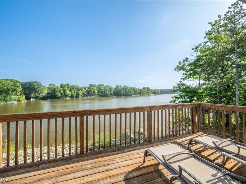 9388 Pearl Drive, North Benton, OH 44449 Photo 19