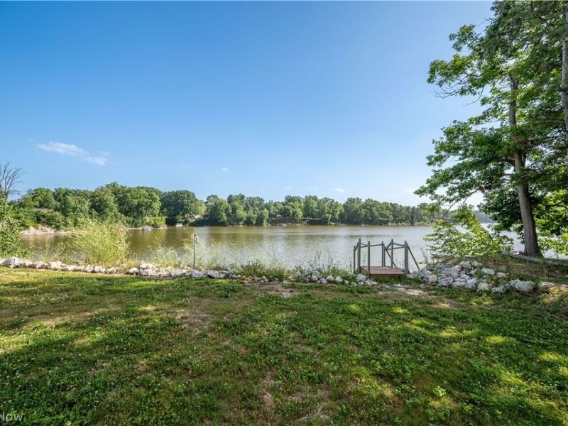 9388 Pearl Drive, North Benton, OH 44449 Photo 26