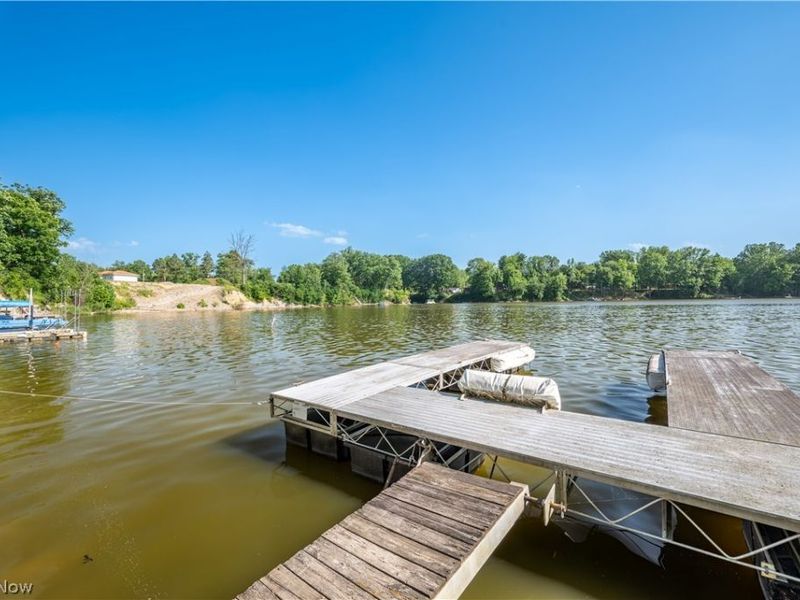9388 Pearl Drive, North Benton, OH 44449 Photo 31