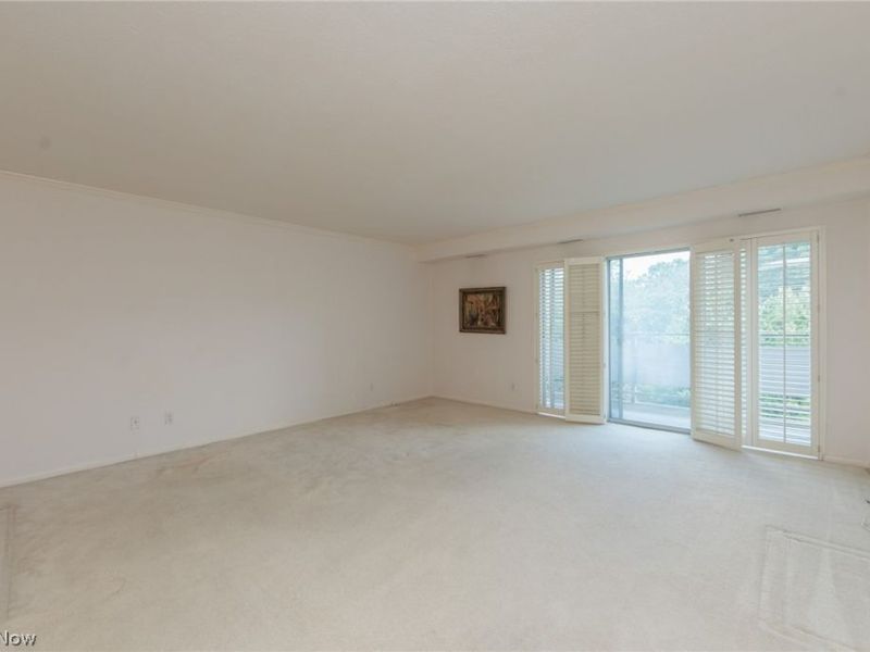 2112 Acacia Park Drive, Unit 511, Lyndhurst, OH 44124 Photo 19