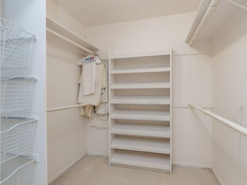 2112 Acacia Park Drive, Unit 511, Lyndhurst, OH 44124 Photo 24
