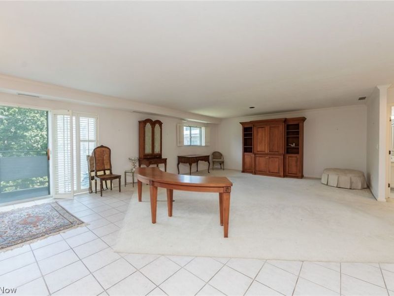 2112 Acacia Park Drive, Unit 511, Lyndhurst, OH 44124 Photo 9