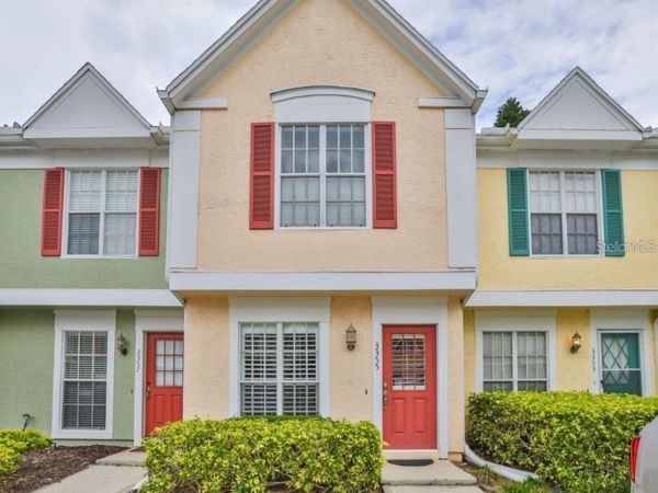 3355 W WYOMING CIRCLE , TAMPA, FL 33611