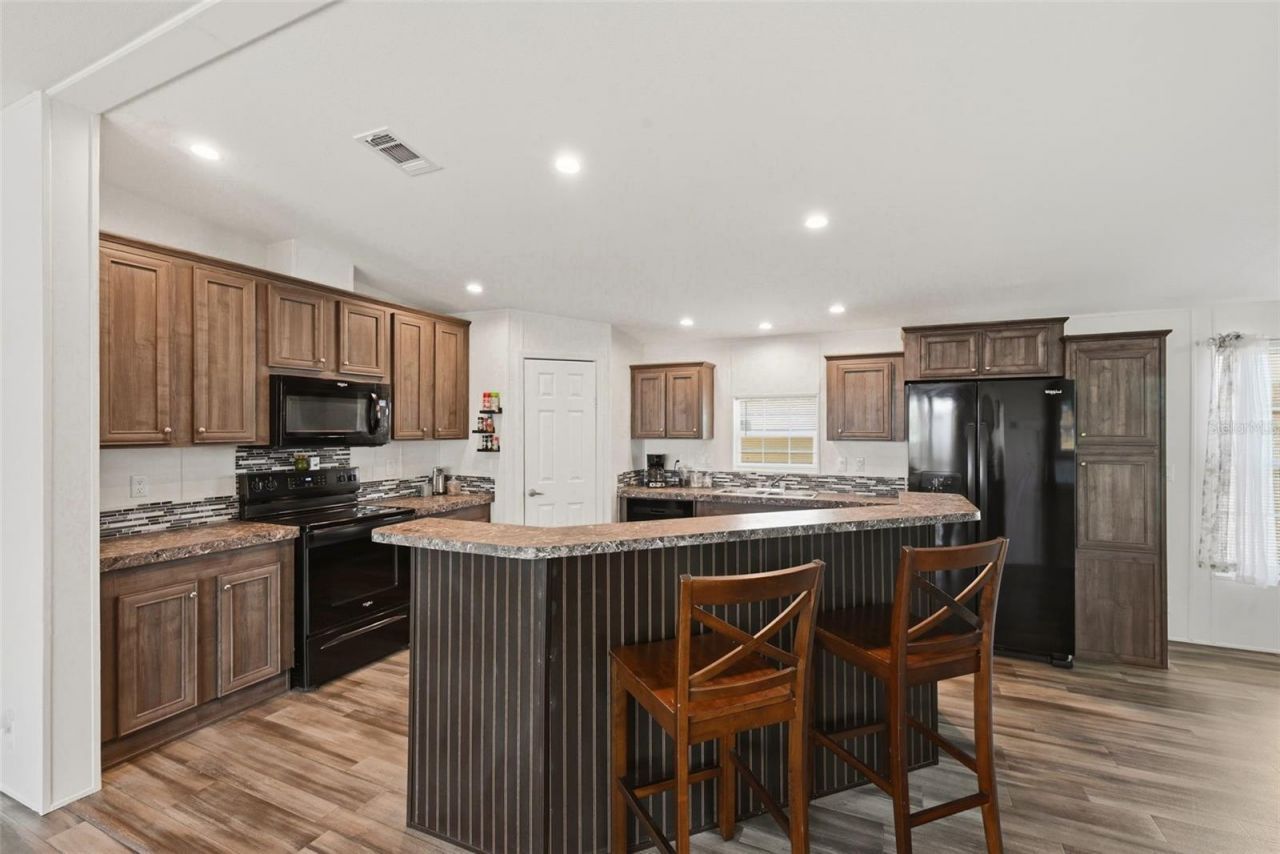 209 Ellsworth Drive , Kissimmee, FL 34758 Photo