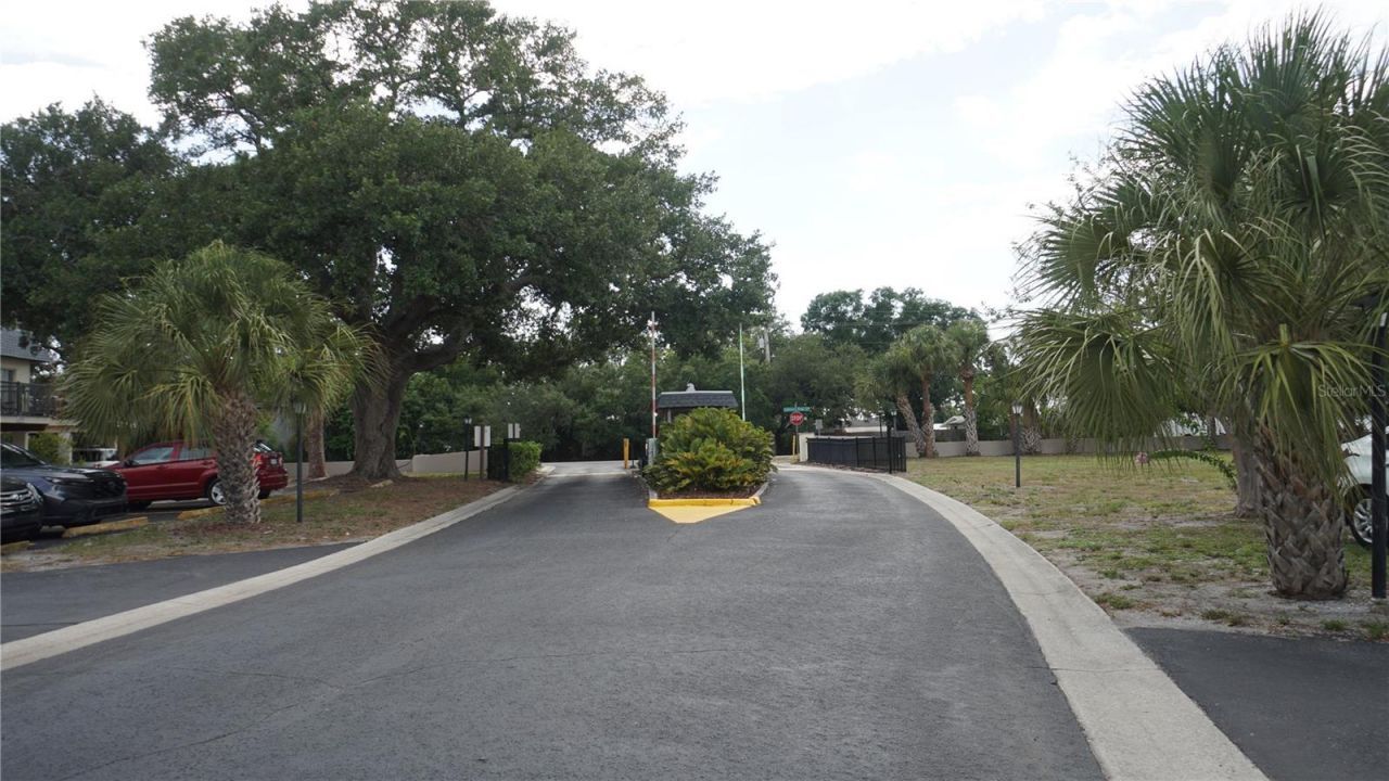 3312 Ramblewood Place , Sarasota, FL 34237 Photo