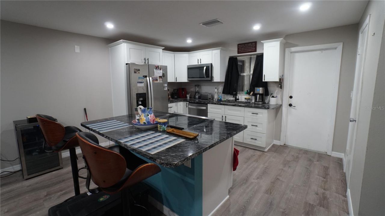3312 Ramblewood Place , Sarasota, FL 34237 Photo