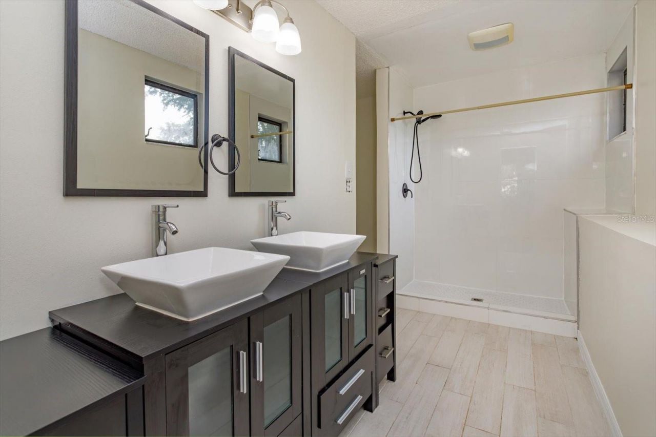 7925 Snowberry Circle , Orlando, FL 32819 Photo