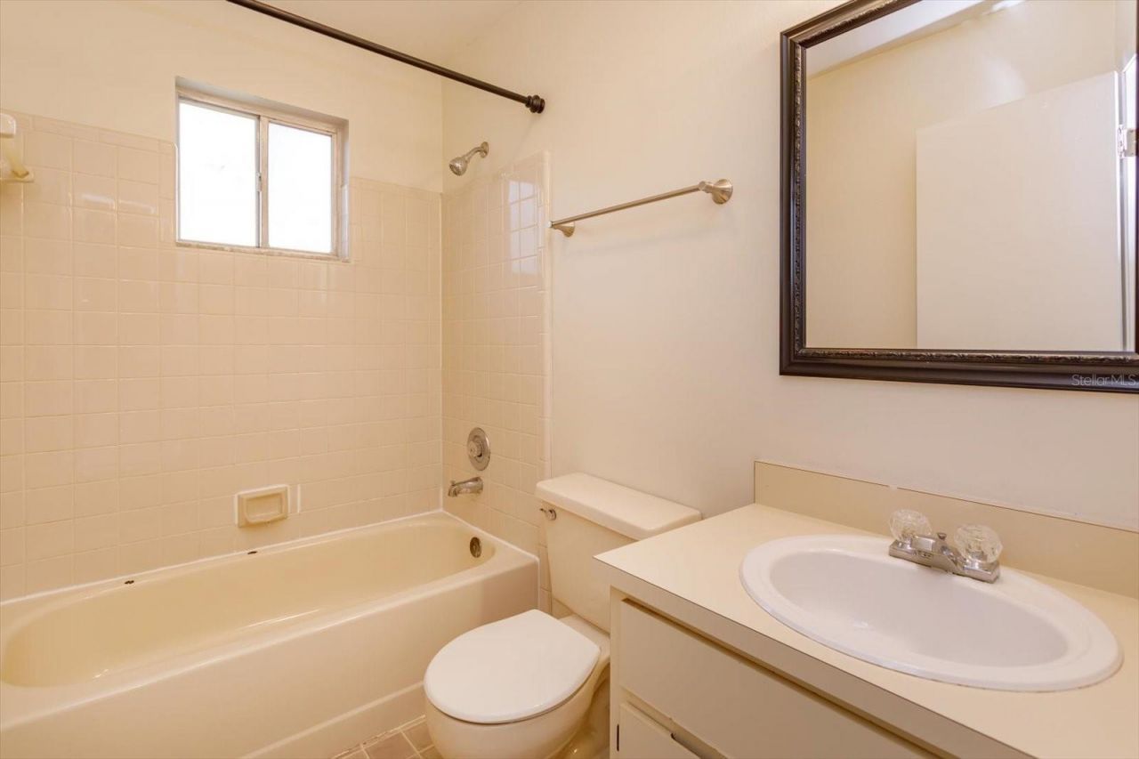 7925 Snowberry Circle , Orlando, FL 32819 Photo