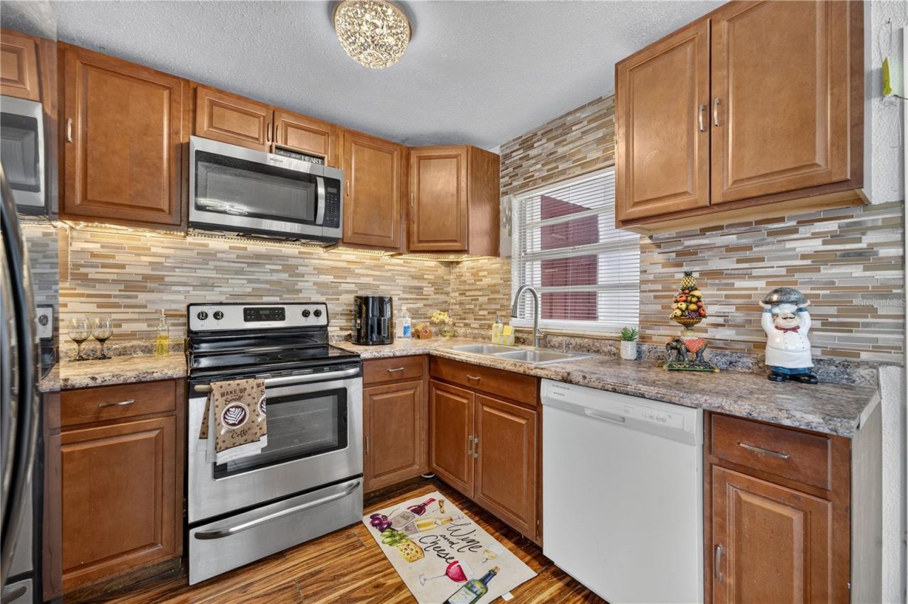 1241 Deerock Drive, Orlando, FL 32811 Photo