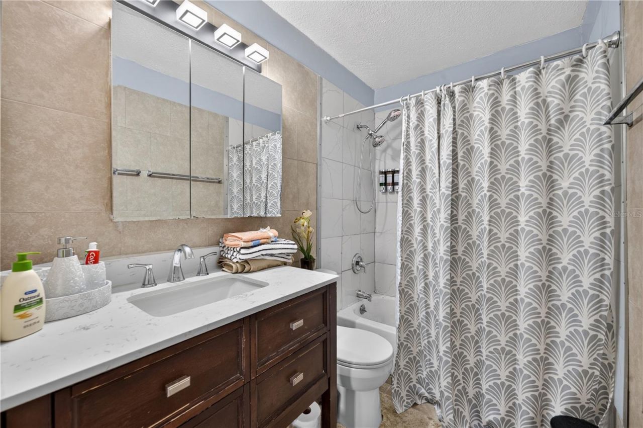 1241 Deerock Drive, Orlando, FL 32811 Photo