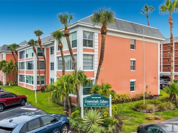 1900 68TH STREET N, Unit 301, ST PETERSBURG, FL 33710