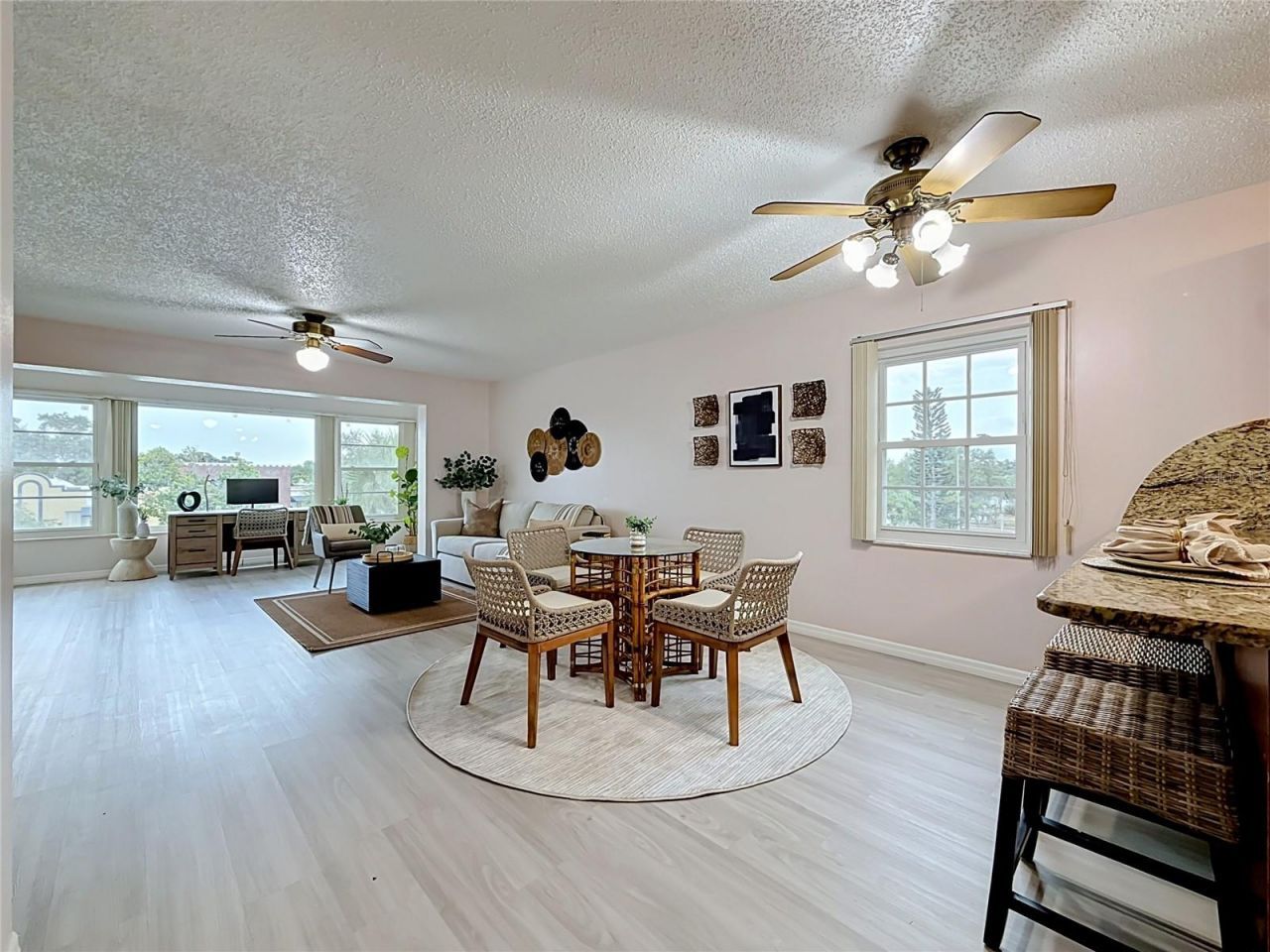 1900 68th Street N, Unit 301, Saint Petersburg, FL 33710 Photo