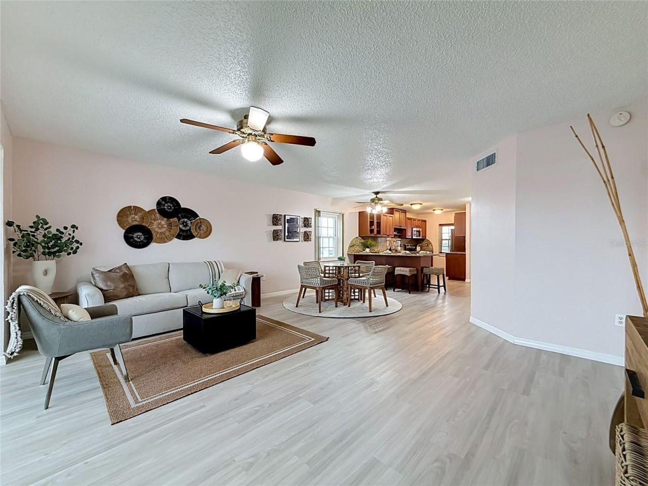 1900 68th Street N, Unit 301, Saint Petersburg, FL 33710 Photo