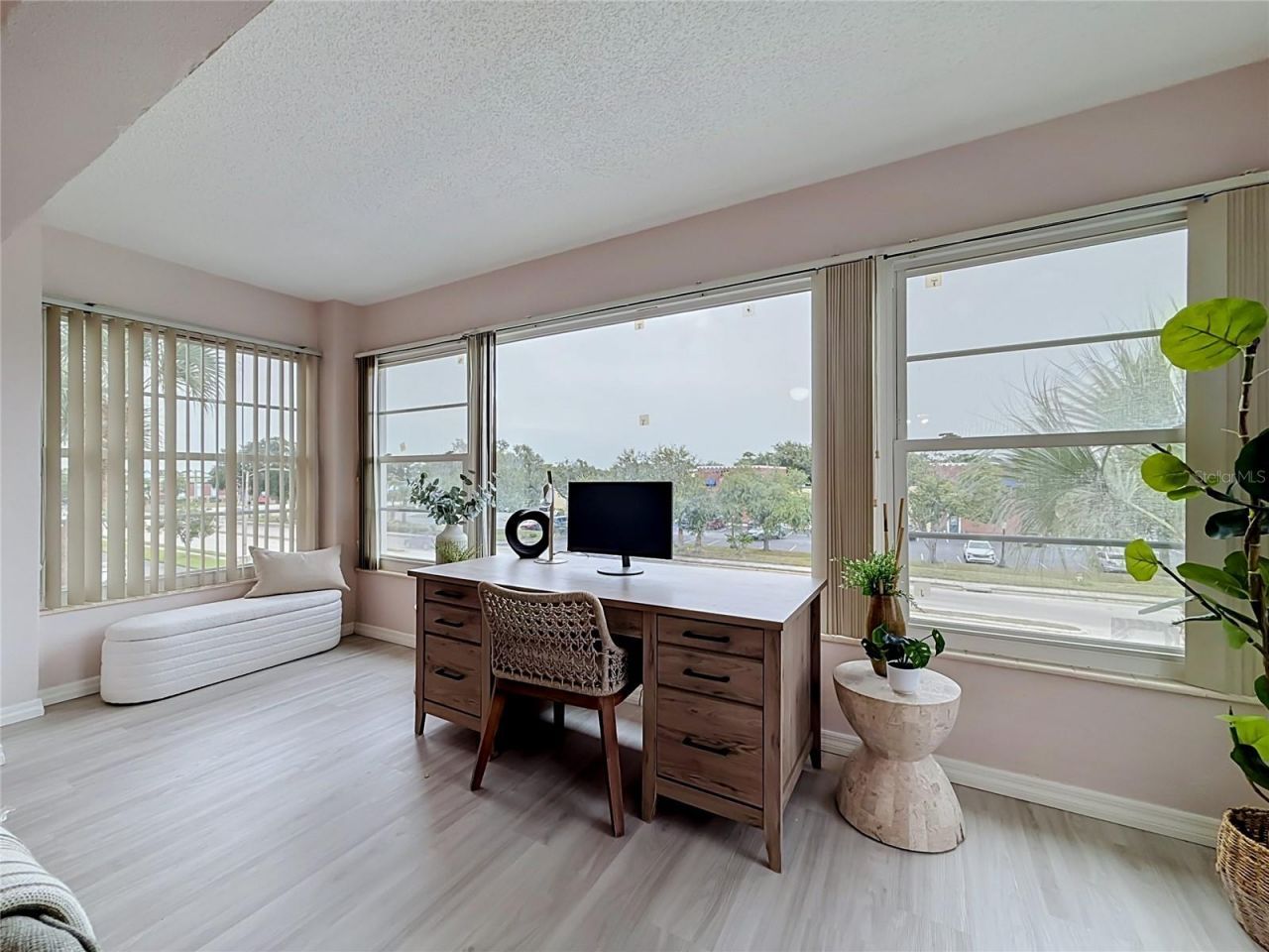 1900 68th Street N, Unit 301, Saint Petersburg, FL 33710 Photo