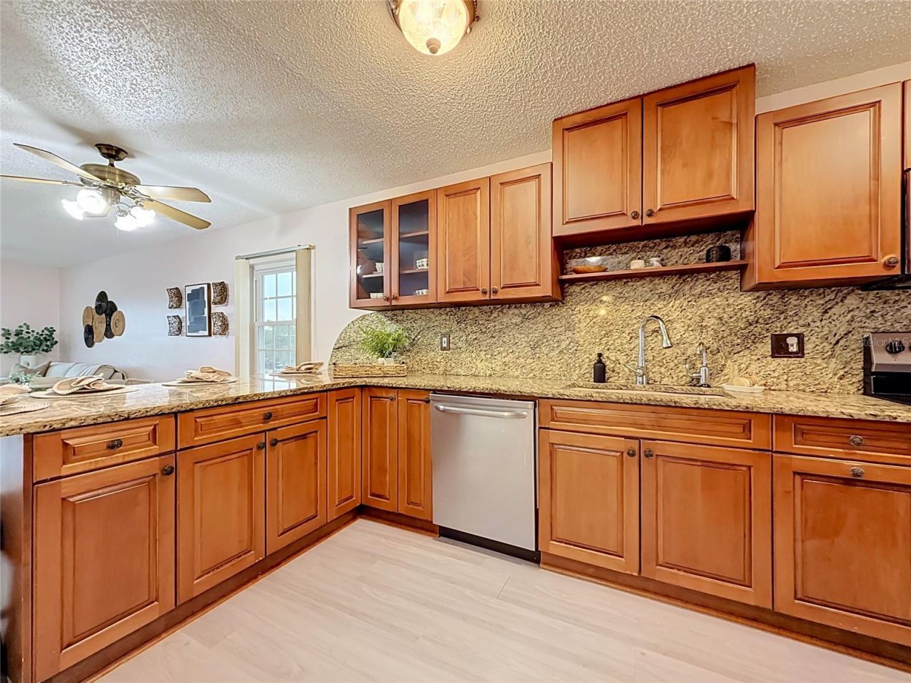 1900 68th Street N, Unit 301, Saint Petersburg, FL 33710 Photo