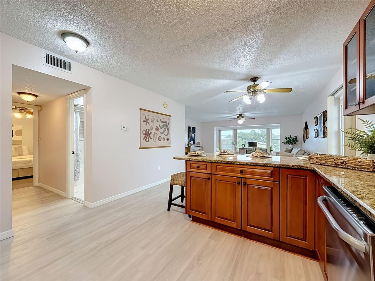 1900 68th Street N, Unit 301, Saint Petersburg, FL 33710 Photo