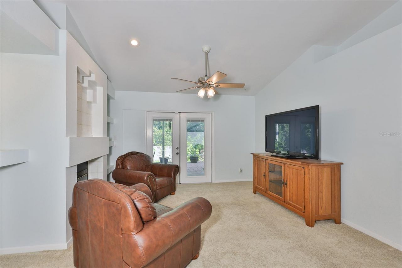 3349 Silvermoon Drive, Plant City, FL 33566 Photo