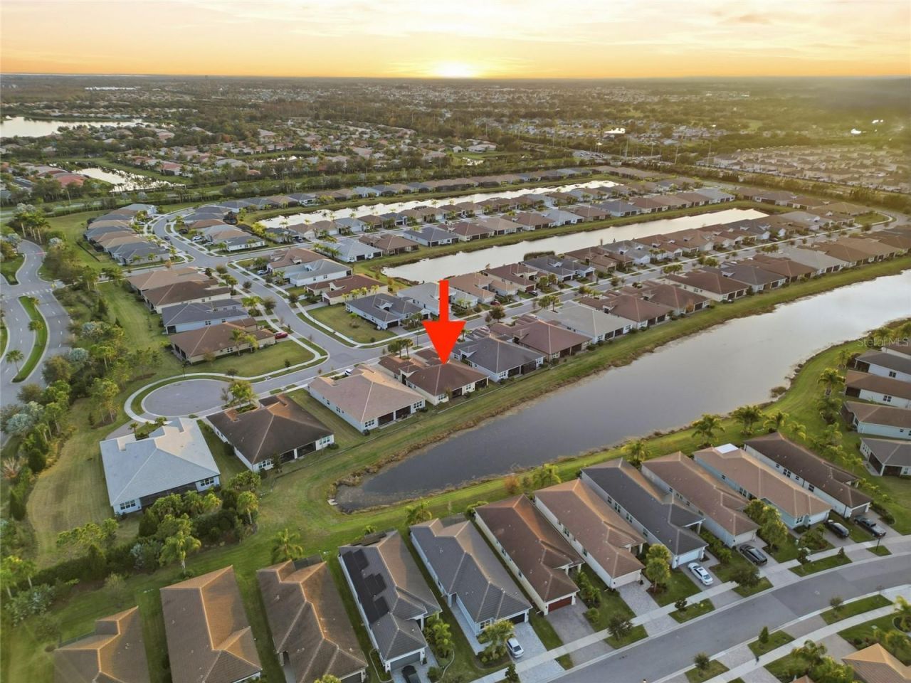 4717 Avila Lakes Drive , Wimauma, FL 33598 Photo