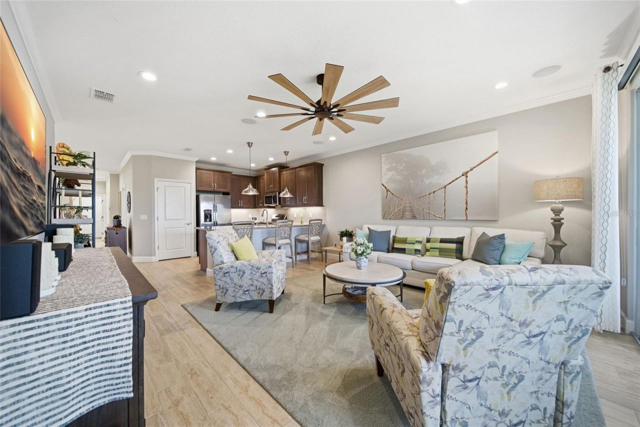 4717 Avila Lakes Drive , Wimauma, FL 33598 Photo