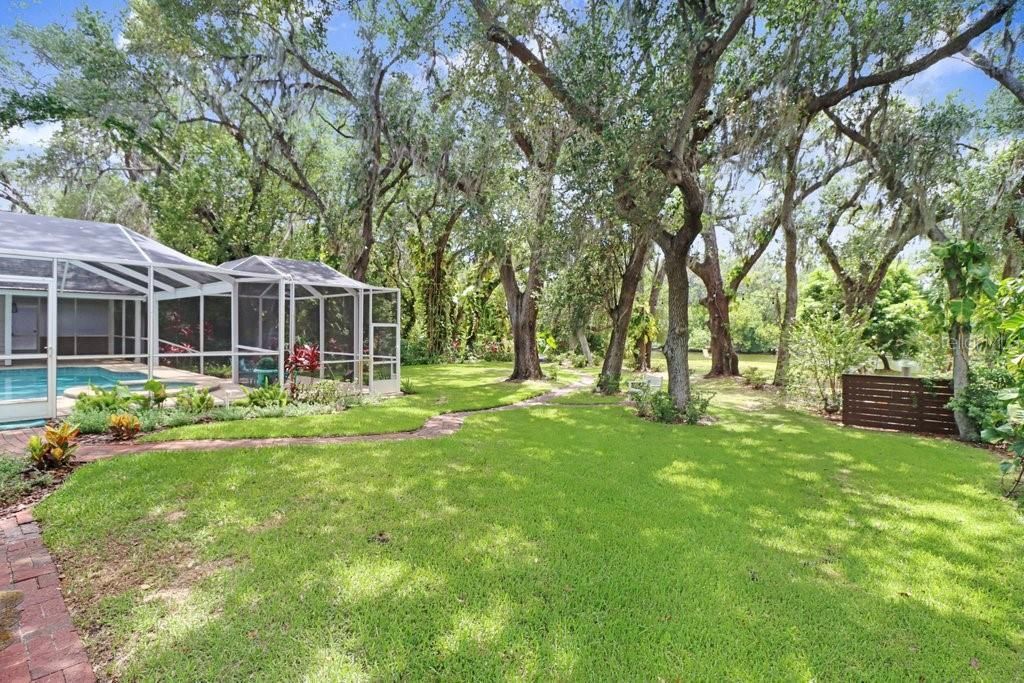 1976 Dunloe Circle, Dunedin, FL 34698 Photo