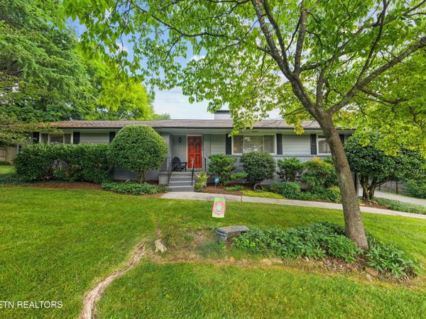 608 Churchill Rd, Knoxville, TN 37909