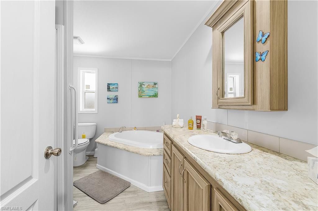 2452 York Rd , Saint James City, FL 33956 Photo