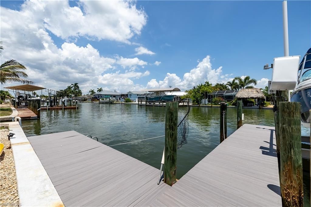 2452 York Rd , Saint James City, FL 33956 Photo