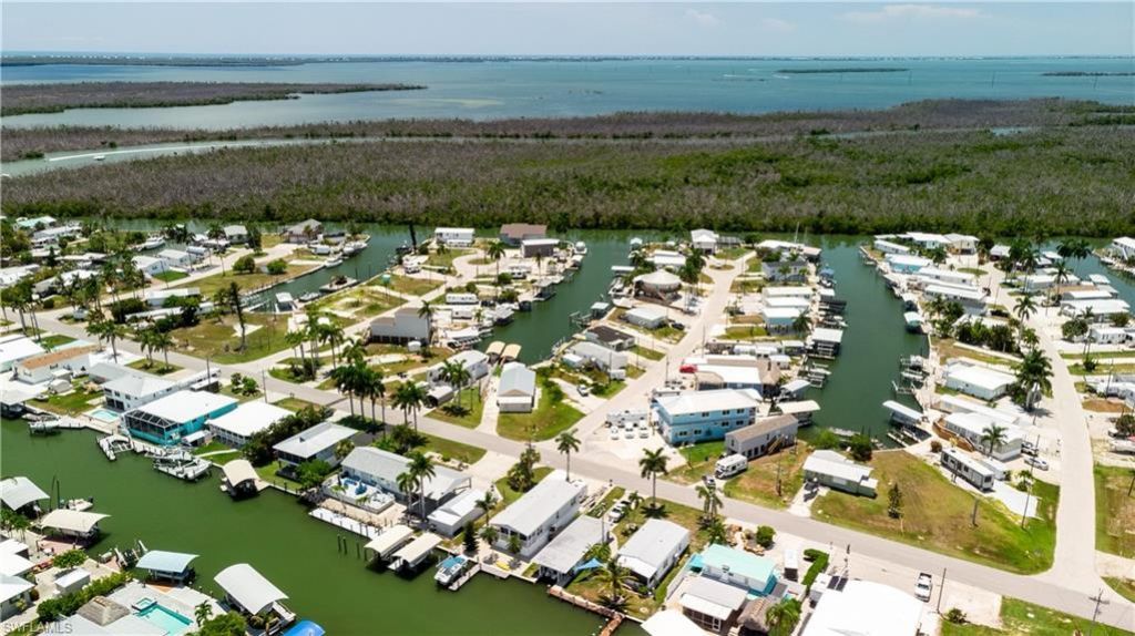 2452 York Rd , Saint James City, FL 33956 Photo